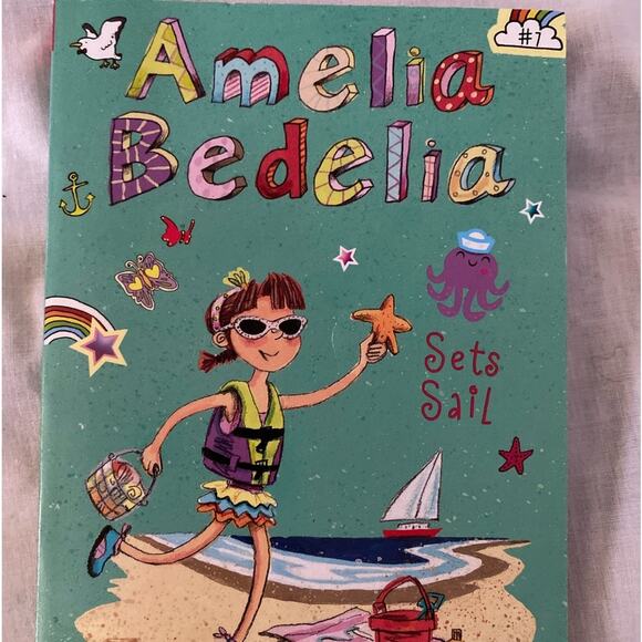 Lot of 4 Amelia Bedelia Various Titles Paperback Chapter Books - Picture 2 of 5
